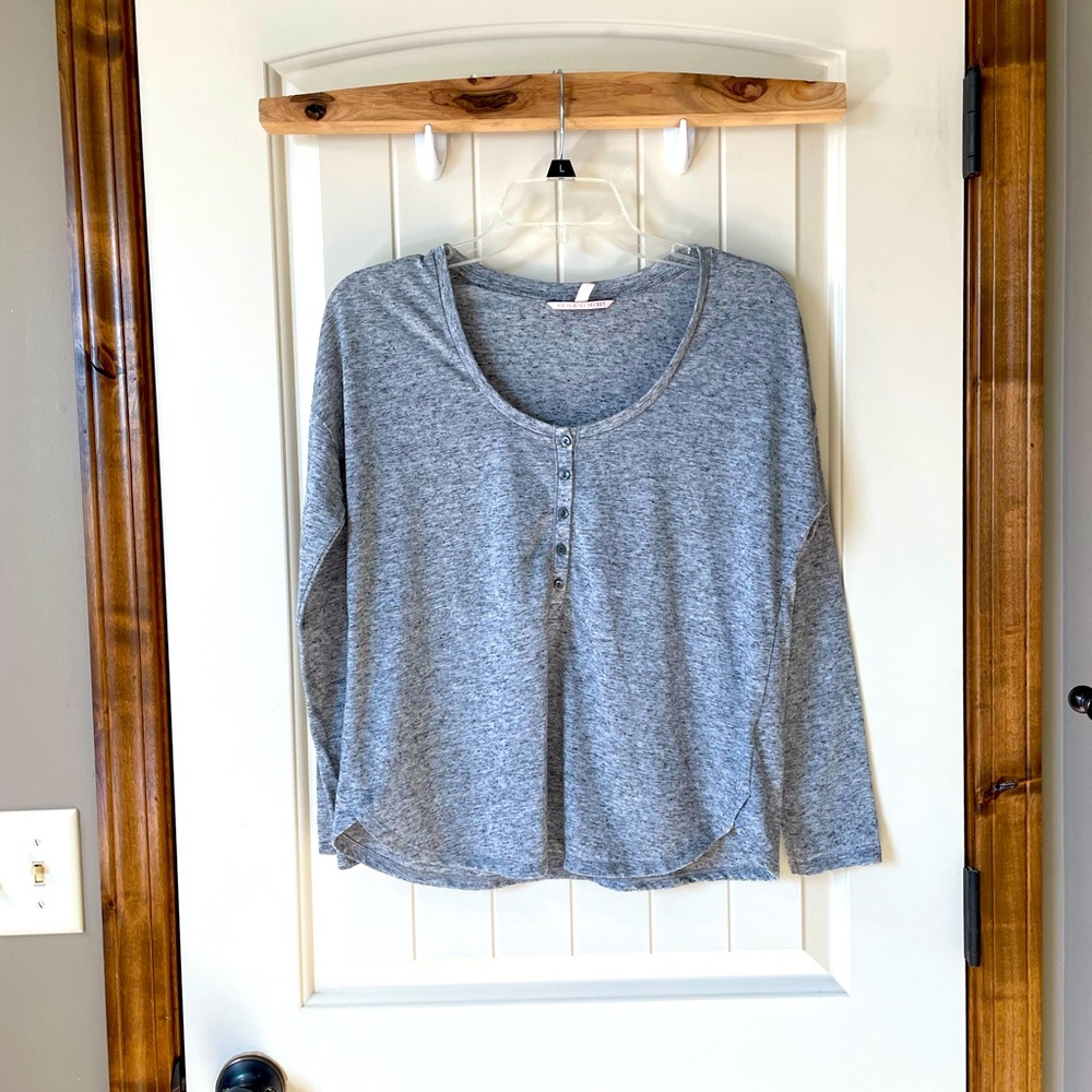 Victoria’s Secret sleep top